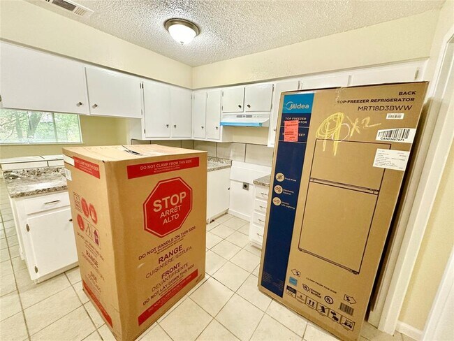 Building Photo - 5206 Regency Cove