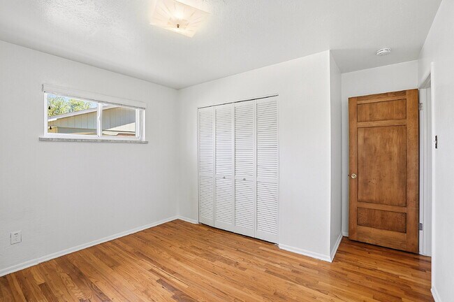 Building Photo - $2,740.95, 4 Beds - 3 Bath, Single Family Home in Denver with Washer and Dryer!