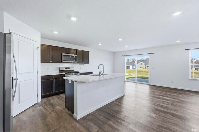 Building Photo - 4152 Bradley Dr