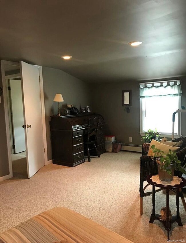 Building Photo - 137 Central Hwy