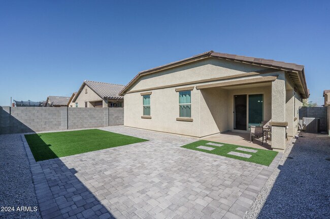 Building Photo - 17945 W Monte Lindo Ln