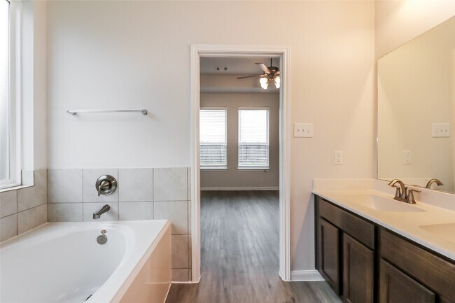 Building Photo - 17134 Cory Cornel Ln