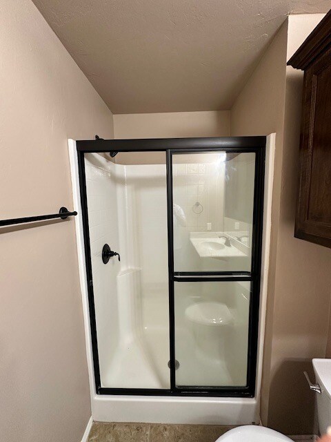 Building Photo - 2316 Golden Ln