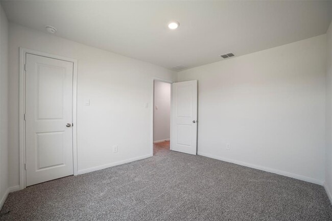 Building Photo - 313 LAS LOMAS Dr