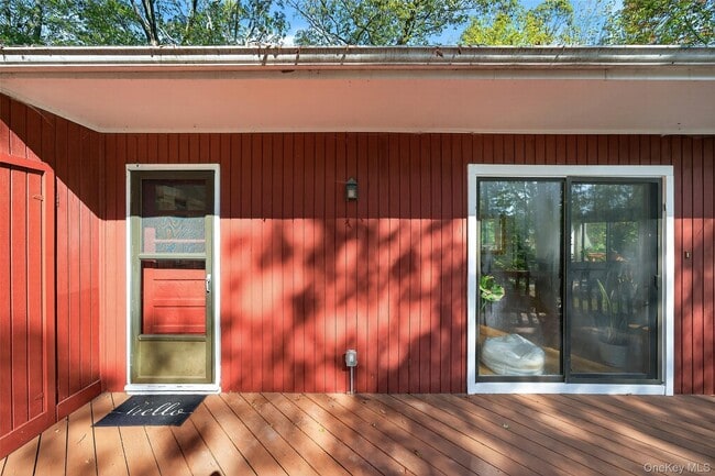 Building Photo - 75 Pebble Path