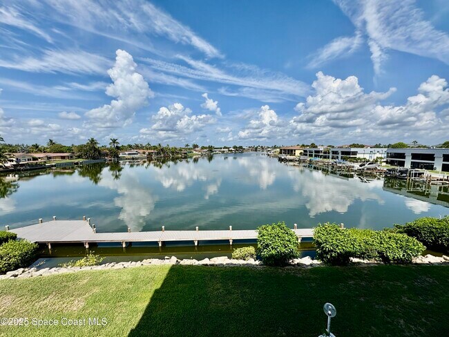 Primary Photo - 1750 Commodore Blvd
