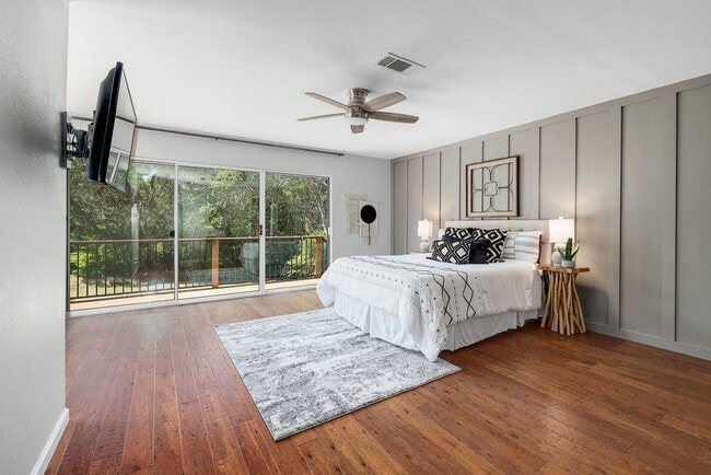 Building Photo - 10408 Double Spur Loop