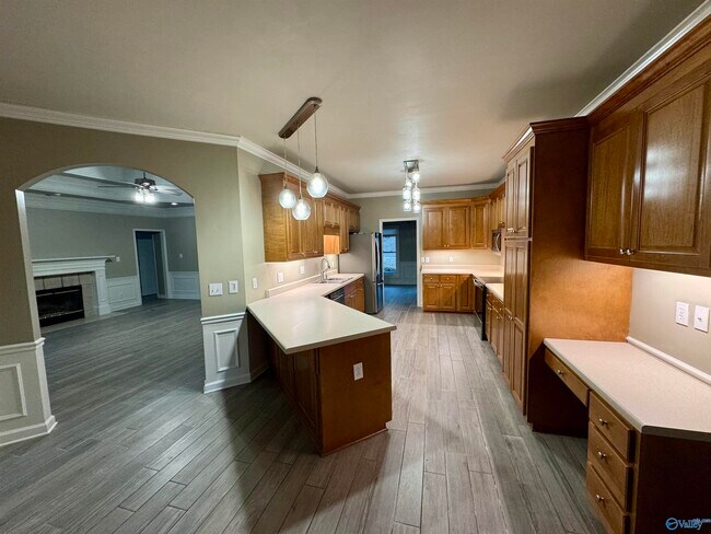 Building Photo - 2316 Little Cove Rd