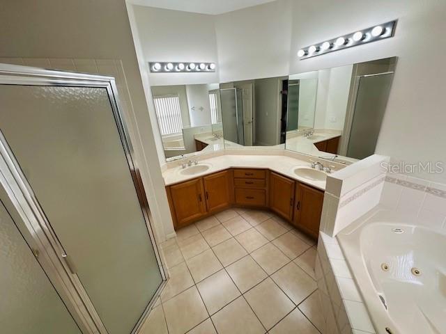 Building Photo - 1871 Windward Oaks Ct