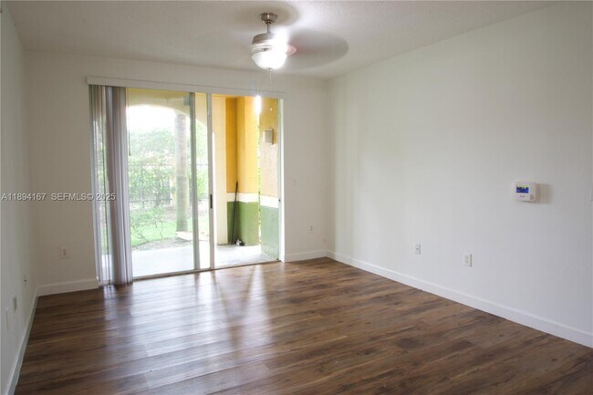 Building Photo - 2440 E Preserve Way