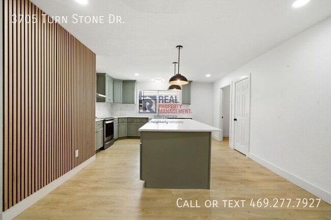 Building Photo - 3705 Turnstone Dr