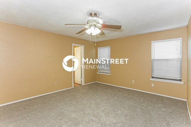 Building Photo - 3 Bedroom Pet-Friendly Home in Watauga, TX with Main Street Renewal