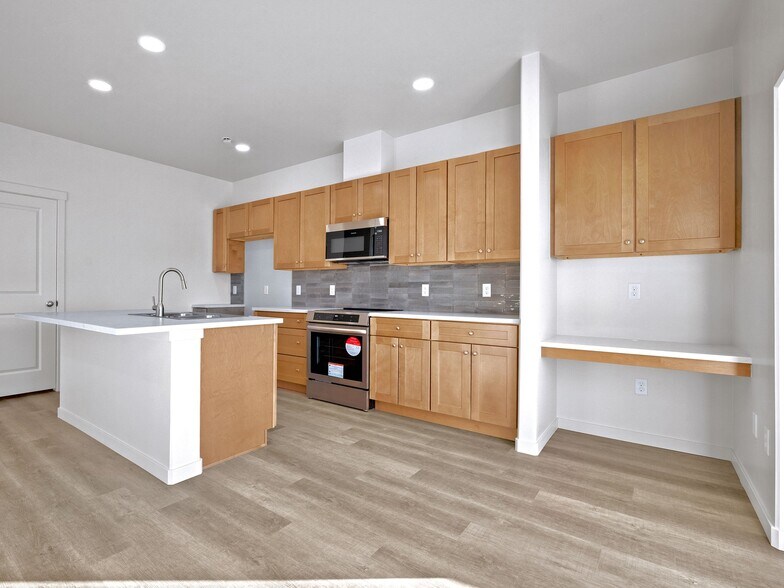 Building Photo - 2773 Caspian Wy