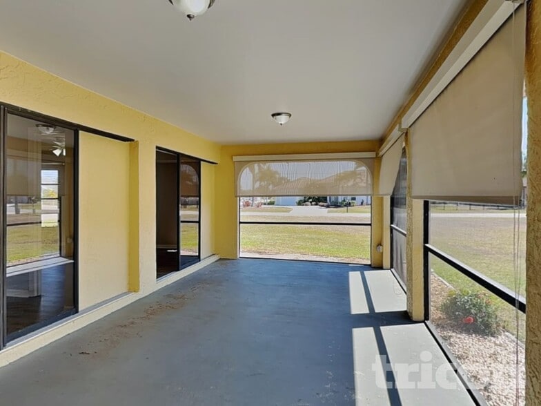 Building Photo - 7321 S Blue Sage