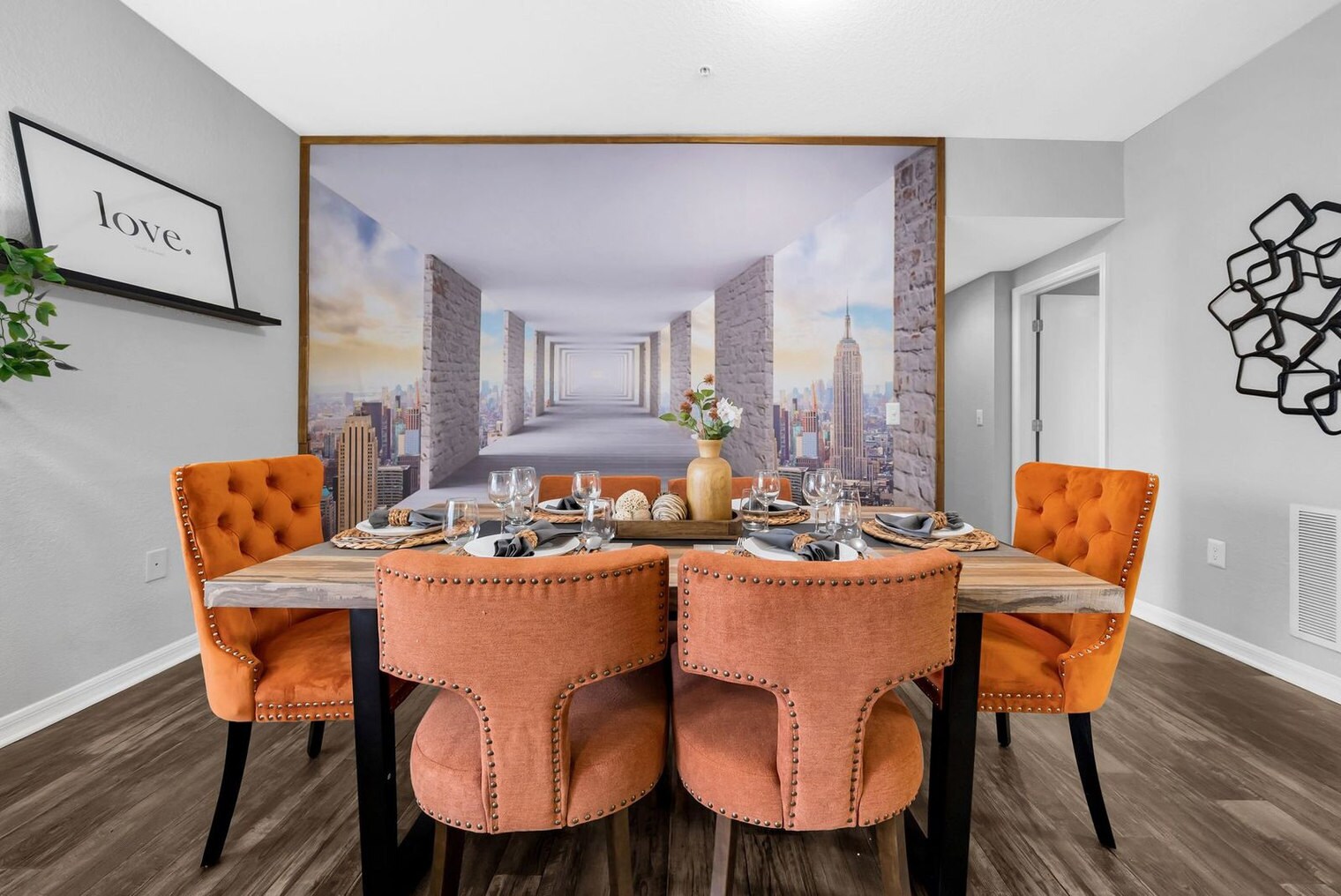 Building Photo - 7628 Southern Brook Bend