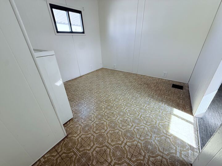 Building Photo - 3601 E Wyoming Ave