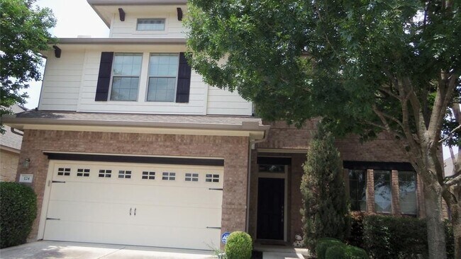 Building Photo - 5017 Cleves St