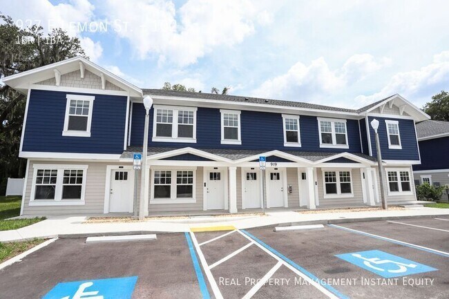 Building Photo - 927 E Lemon St