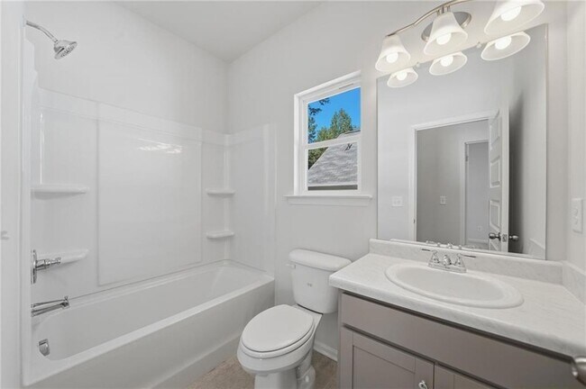 Building Photo - 1670 Eagle Dr