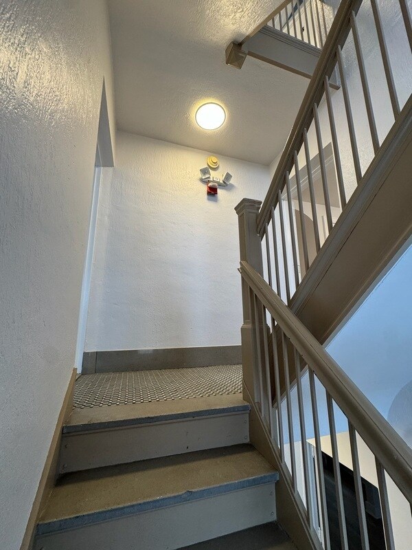 Building Photo - 2903 Voelkel Ave