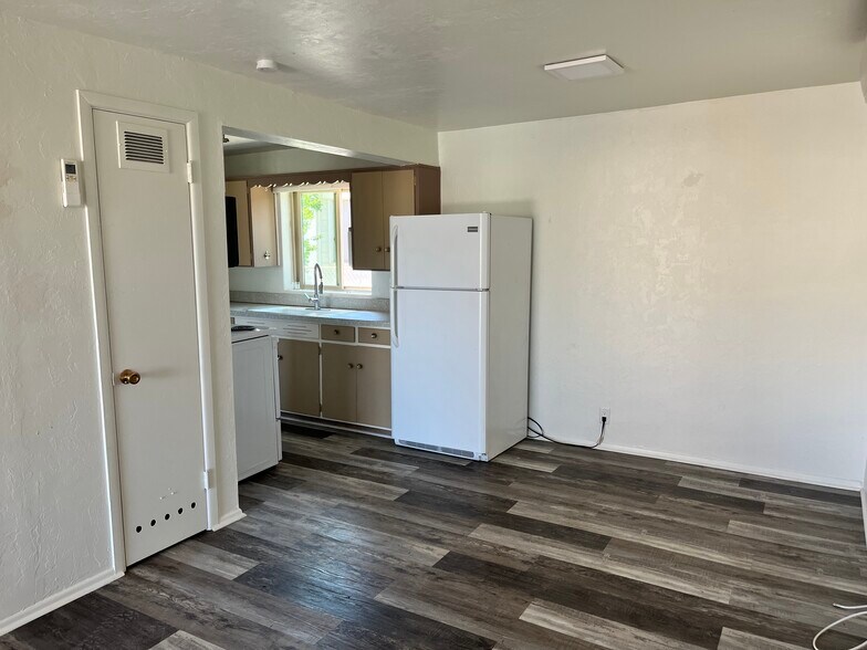Living room towards kitchen - 2426 N Orchard Ave
