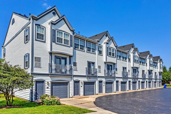Building Photo - 431 Chopin Ct