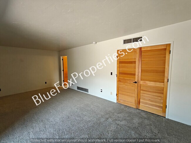 Building Photo - 5867 E Paseo Cimarron
