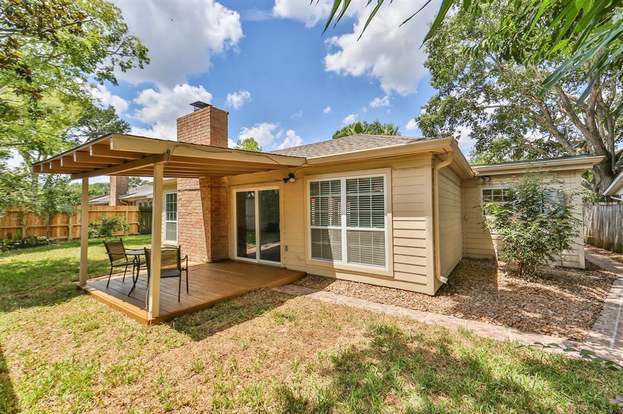 Building Photo - 12848 Westleigh Dr