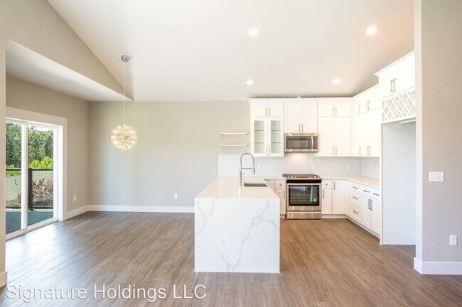 Building Photo - 4 br, 3 bath House - 314 E. Little Spokane...