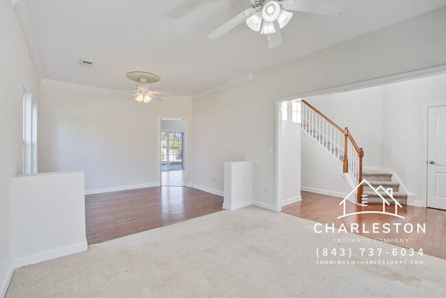 Building Photo - 156 Red Leaf Blvd