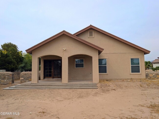 Building Photo - 6140 Sara Suzann Ln