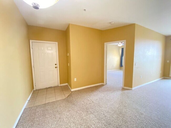 Building Photo - 1225 Lake Shadow Cir