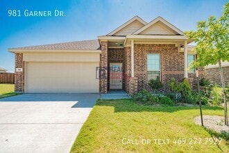 Building Photo - 981 Garner Dr