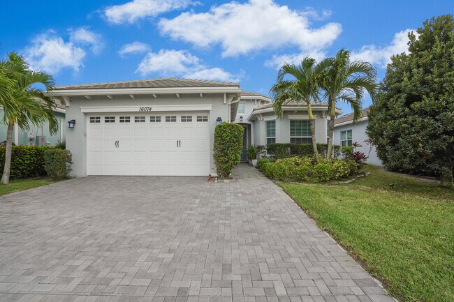 Primary Photo - 16074 Whippoorwill Cir
