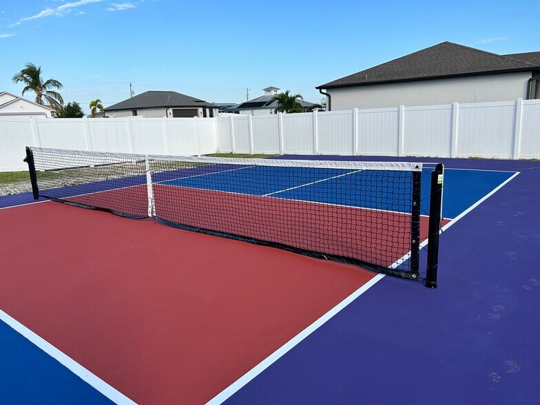 Private pickleball court - 1123 NW 2nd Ave