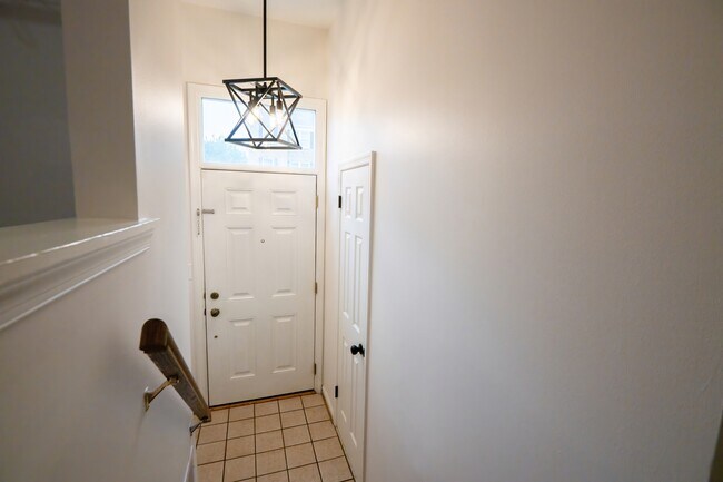 Building Photo - 2119 Hutchison Grove Ct