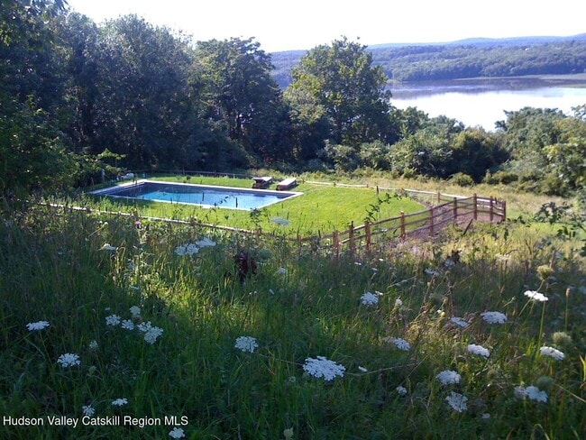 Primary Photo - 188 Mt Merino Rd