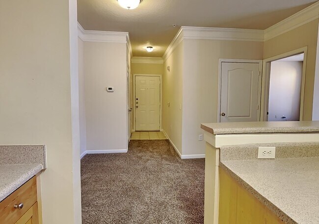 Building Photo - 8848 Villa View Cir