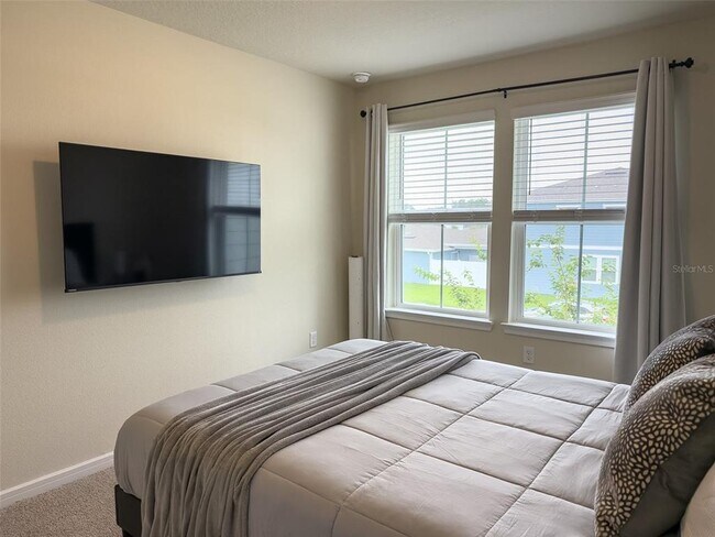 Building Photo - 5640 Pineland Run