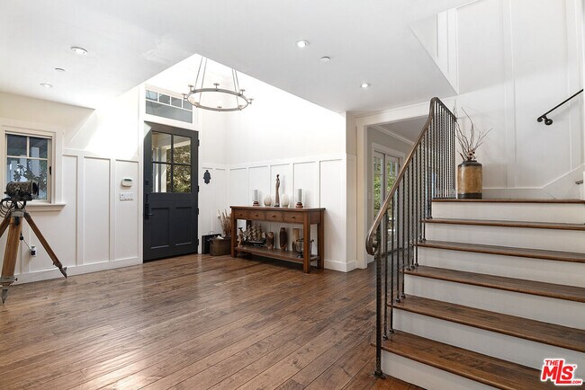 Building Photo - 9530 Moonridge Terrace Pl