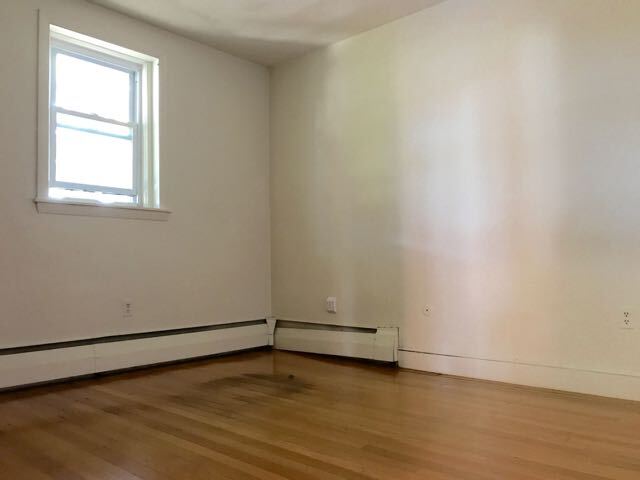 Building Photo - 310 Tappan St