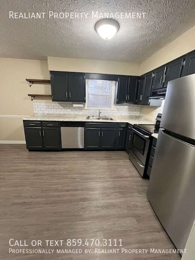 Building Photo - 229 Shreveport Dr