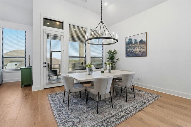Building Photo - 212 Texas Bluebonnet Trl