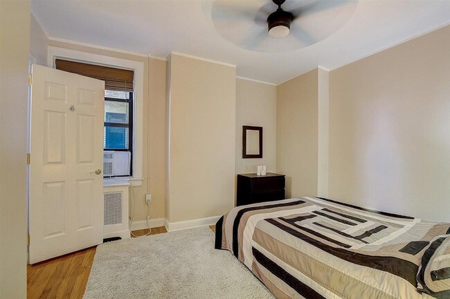 Building Photo - 2600 John F. Kennedy Blvd