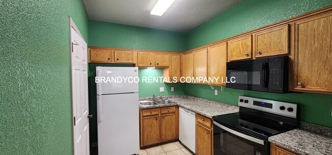 Building Photo - 5124 Daybreak Dr