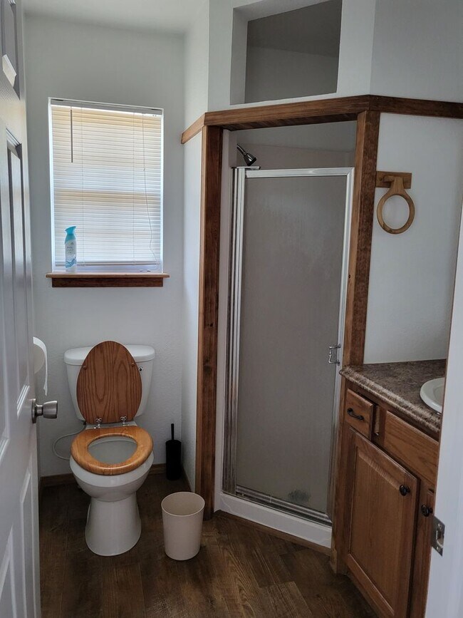 Building Photo - Chris Lane Duplex