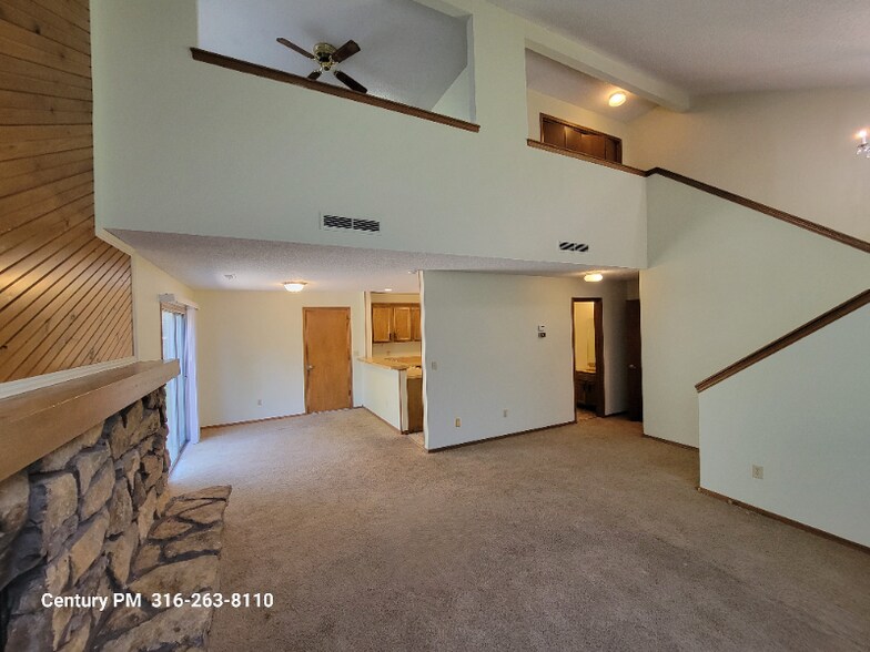 Building Photo - 2346 Walden Dr