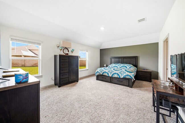 Building Photo - 10207 Alpine Lake Ln