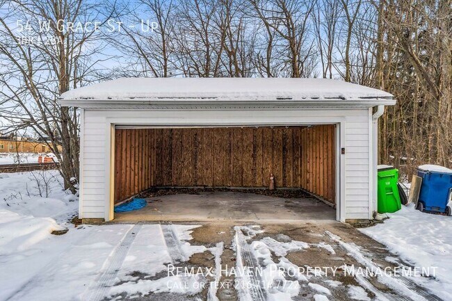 Building Photo - 54 W Grace St