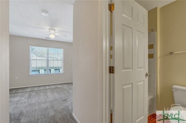 Building Photo - 12300 Apache Ave